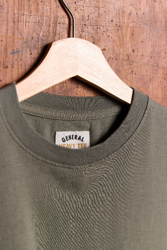 Heavy Tee in Range Green