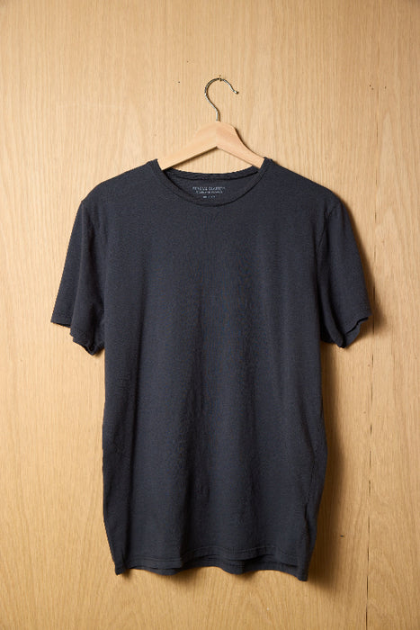 Basic Tee in Vintage Black
