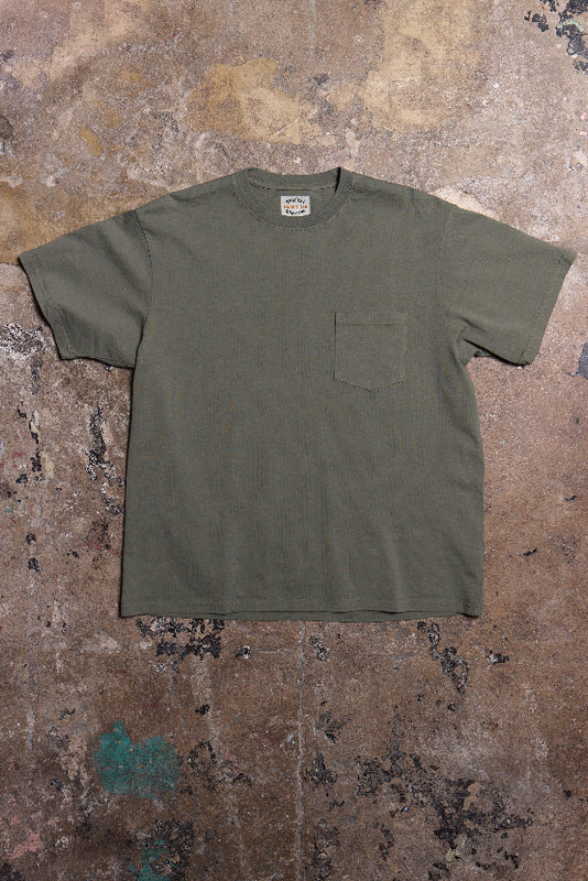 Heavy Pocket Tee in Range Green
